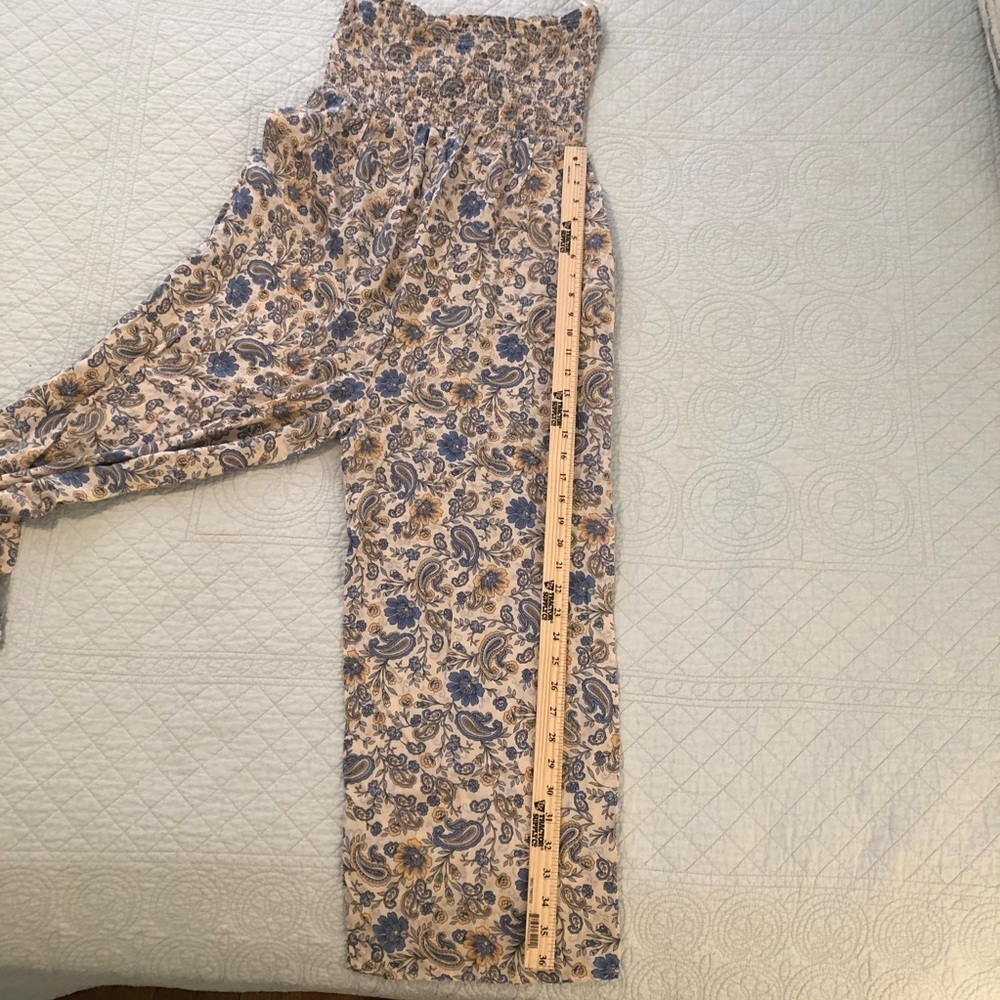 Patrons of Peace halter neck jumpsuit romper. Women size large. - Picture 7 of 9